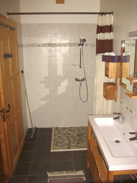 Chambres D'Hotes La Pierre D'Oran LʼArgentière-la-Bessée Exteriör bild