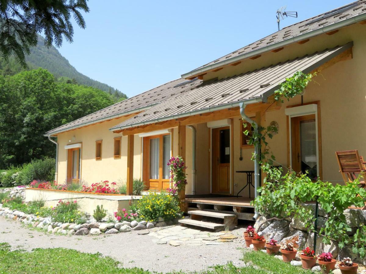 Chambres D'Hotes La Pierre D'Oran LʼArgentière-la-Bessée Exteriör bild